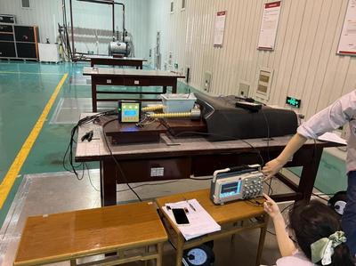 國內首款數字融合型高壓帶電顯示器研制成功，引領電氣設備智能化新浪潮